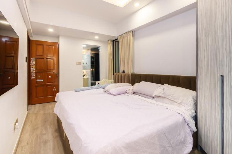 Simsville, 6 Geylang East Avenue 2, Eunos / Geylang / Paya Lebar, 3 Bedrooms, 1,238 sqft, Condominium For Sale, by Alethea Seow, 500270963 - Bedroom - PropertyGuru.com.sg