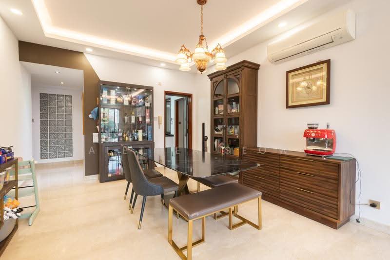 Simsville, 6 Geylang East Avenue 2, Eunos / Geylang / Paya Lebar, 3 Bedrooms, 1,238 sqft, Condominium For Sale, by Alethea Seow, 500270963 - Dining Room - PropertyGuru.com.sg