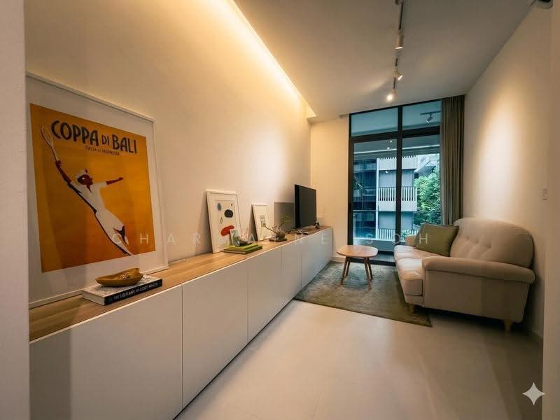 Prime Residence, 41 Lorong 22 Geylang, Eunos / Geylang / Paya Lebar, 2 Bedrooms, 581 sqft, Condominium For Sale, by Charmaine Soh, 500270970 - Living Room - PropertyGuru.com.sg