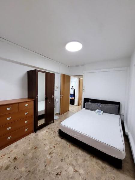 147 Silat Avenue, 147 Silat Avenue, Alexandra / Commonwealth, 2 Bedrooms, 721 sqft, HDB Flat For Rent, by Alex Ang Eng Hoe, 500270973 - Bedroom - PropertyGuru.com.sg