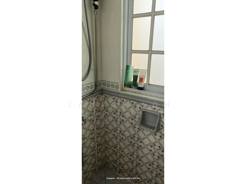 Marine Garden, Siglap Road, East Coast / Marine Parade, Room Rental, 160 sqft, Terraced House For Rent, by Janice Loh, 500270974 - Bathroom - PropertyGuru.com.sg