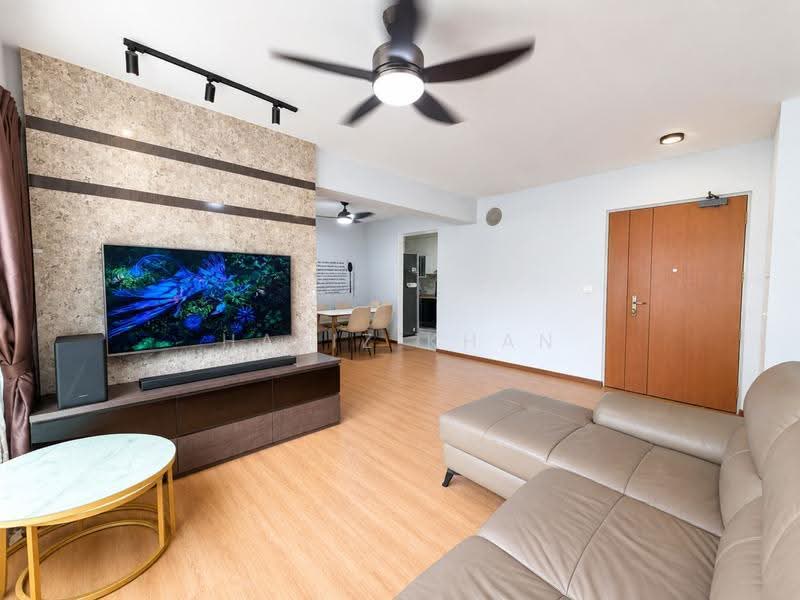 115D Canberra Walk, 115D Canberra Walk, Sembawang / Yishun, 3 Bedrooms, 1,001 sqft, HDB Flat For Sale, by Hafiz Khan, 500270984 - Living Room - PropertyGuru.com.sg