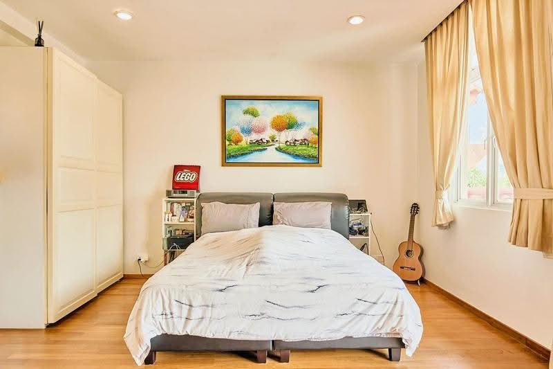 Chuan Drive, Hougang / Punggol / Sengkang, 5 Bedrooms, 4,000 sqft, Corner Terrace For Sale, by Corin Chen, 500270986 - Bedroom - PropertyGuru.com.sg
