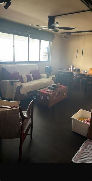 Castle Green, 481 Yio Chu Kang Road, Mandai / Upper Thomson, Room Rental, 150 sqft, Condominium For Rent, by Winfred Quek, 500270993 - Living Room - PropertyGuru.com.sg