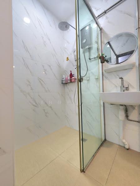 Opera Estate, Jalan Bangsawan, East Coast / Marine Parade, Room Rental, 250 sqft, Terraced House For Rent, by Lenny Tan, 500270994 - PropertyGuru.com.sg