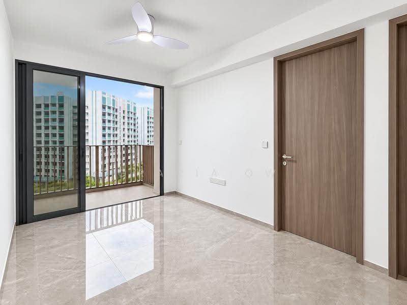 Norwood Grand, 10 Champions Way, Admiralty / Woodlands, 2 Bedrooms, 624 sqft, Condominium For Rent, by Gracia Ow, 500270995 - Balcony - PropertyGuru.com.sg