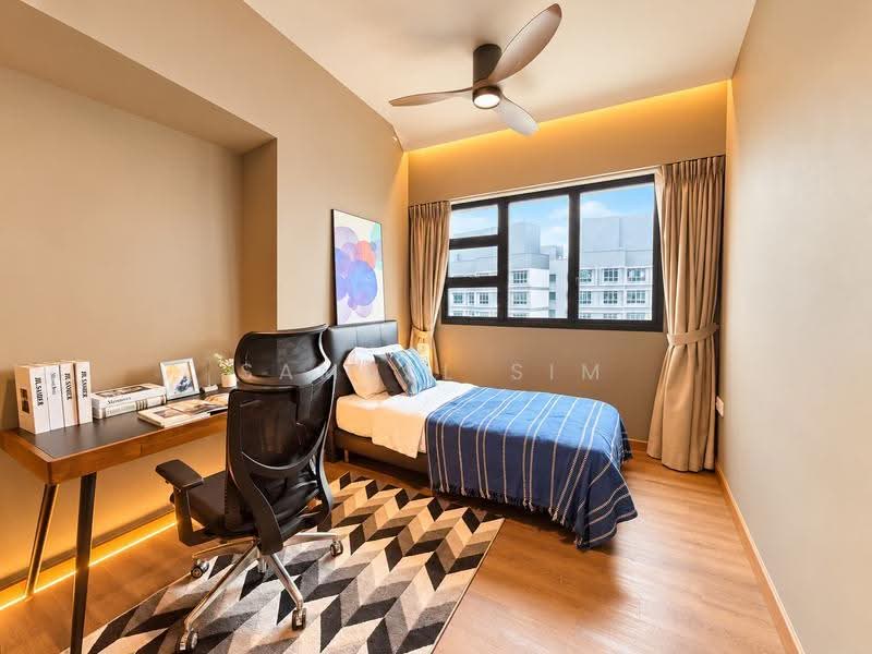 402A Fernvale Lane, 402A Fernvale Lane, Hougang / Punggol / Sengkang, 3 Bedrooms, 1,216 sqft, HDB Flat For Sale, by Samuel Sim, 500271013 - Bedroom - PropertyGuru.com.sg
