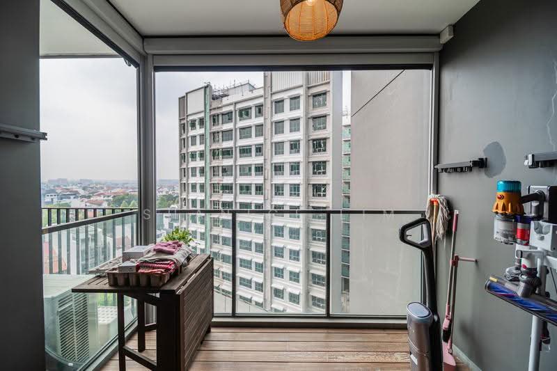 Affinity At Serangoon, 20 Serangoon North Avenue 1, Hougang / Punggol / Sengkang, 2 Bedrooms, 732 sqft, Condominium For Sale, by Shanice Lim, 500271016 - Balcony - PropertyGuru.com.sg