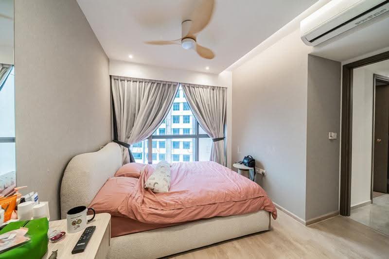 Affinity At Serangoon, 20 Serangoon North Avenue 1, Hougang / Punggol / Sengkang, 2 Bedrooms, 732 sqft, Condominium For Sale, by Shanice Lim, 500271016 - Bedroom - PropertyGuru.com.sg