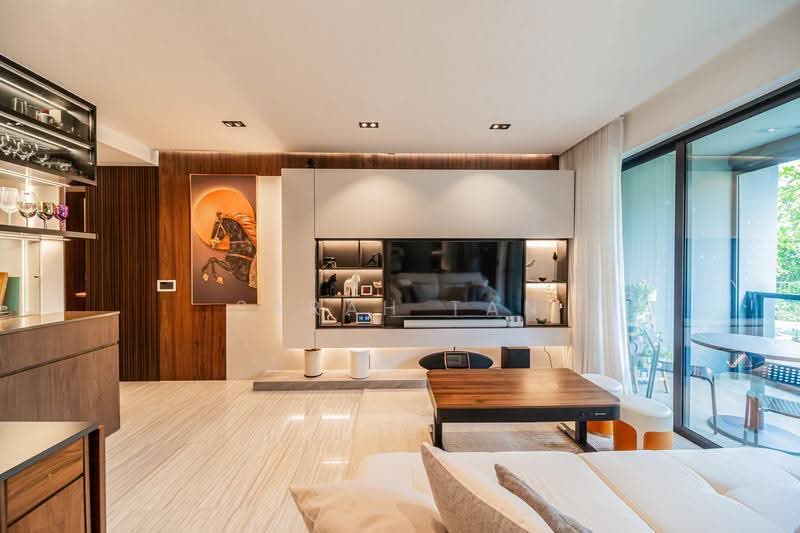 Parc Esta, 822 Sims Avenue, Eunos / Geylang / Paya Lebar, 3 Bedrooms, 1,023 sqft, Condominium For Sale, by Sarah Tan, 500271032 - Living Room - PropertyGuru.com.sg