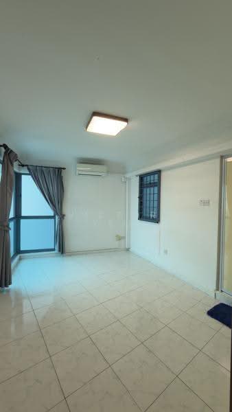 468B Admiralty Drive, 468B Admiralty Drive, Sembawang / Yishun, 4 Bedrooms, 1,475 sqft, HDB Flat For Sale, by Victor Yeo, 500271034 - Masterbedroom - PropertyGuru.com.sg