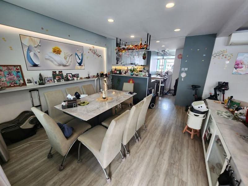 243 Bukit Panjang Ring Road, 243 Bukit Panjang Ring Road, Dairy Farm / Bukit Panjang / Choa Chu Kang, 4 Bedrooms, 1,162 sqft, HDB Flat For Sale, by Baker Goh, 500271035 - Dining Room - PropertyGuru.com.sg