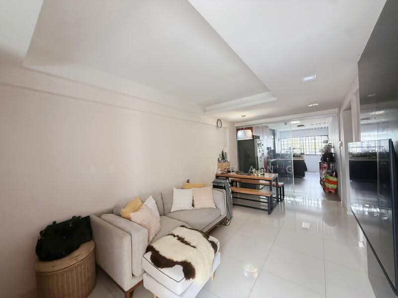 213 Bedok North Street 1, 213 Bedok North Street 1, Bedok / Upper East Coast, 2 Bedrooms, 732 sqft, HDB Flat For Sale, by Ashley Huang, 500271042 - Big living dining space - PropertyGuru.com.sg