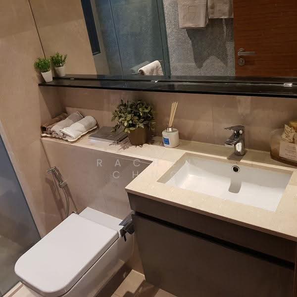 Seahill, West Coast Crescent, Buona Vista / West Coast / Clementi New Town, 5 Bedrooms, 3,574 sqft, Condominium For Sale, by Rachel Chng, 500271048 - Bathroom - PropertyGuru.com.sg