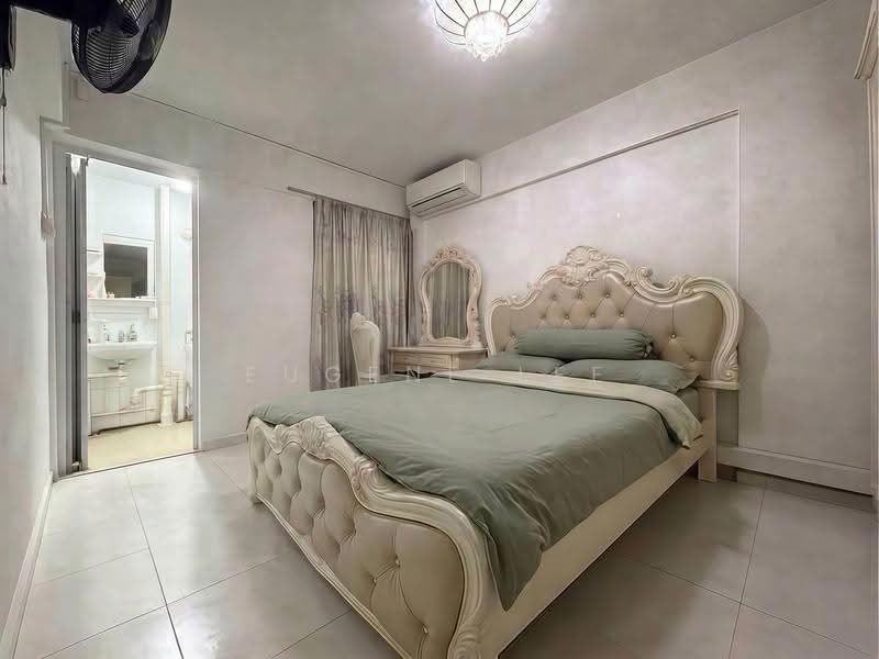148 Yishun Street 11, 148 Yishun Street 11, Sembawang / Yishun, 2 Bedrooms, 721 sqft, HDB Flat For Sale, by Eugene Lee, 500271049 - Bedroom - PropertyGuru.com.sg