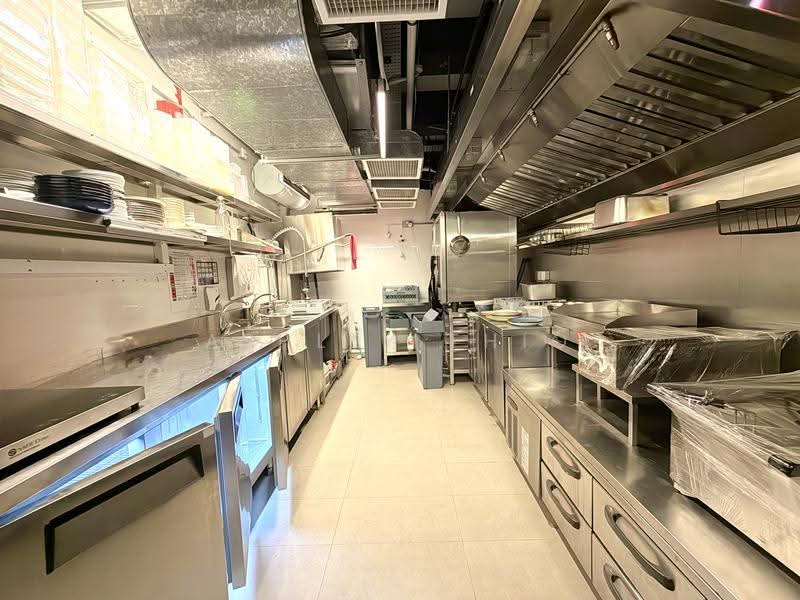 South Bridge Road, Boat Quay / Raffles Place / Marina, 1,600 sqft, Food & Beverage For Rent, by Ashley Thio, 500271078 - 5th floor Kitchen - CommercialGuru.com.sg