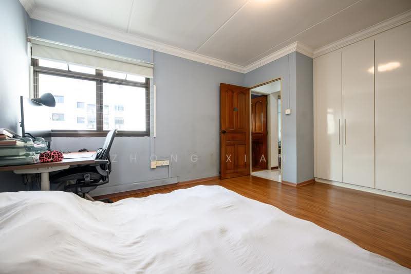 143 Rivervale Drive, 143 Rivervale Drive, Hougang / Punggol / Sengkang, 4 Bedrooms, 1,507 sqft, HDB Flat For Sale, by Zhong Xian, 500271081 - Master Bedroom - PropertyGuru.com.sg