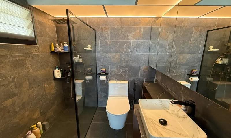 420A Northshore Drive, 420A Northshore Drive, Hougang / Punggol / Sengkang, 3 Bedrooms, 1,022 sqft, HDB Flat For Sale, by Elaine Lee, 500271087 - Bathroom - PropertyGuru.com.sg