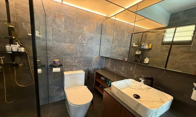 420A Northshore Drive, 420A Northshore Drive, Hougang / Punggol / Sengkang, 3 Bedrooms, 1,022 sqft, HDB Flat For Sale, by Elaine Lee, 500271087 - Bathroom - PropertyGuru.com.sg