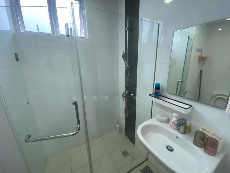 Summer Green, 11 Boon Teck Road, Balestier / Toa Payoh, Room Rental, 70 sqft, Condominium For Rent, by Henry Ng, 500271102 - Bathroom - PropertyGuru.com.sg