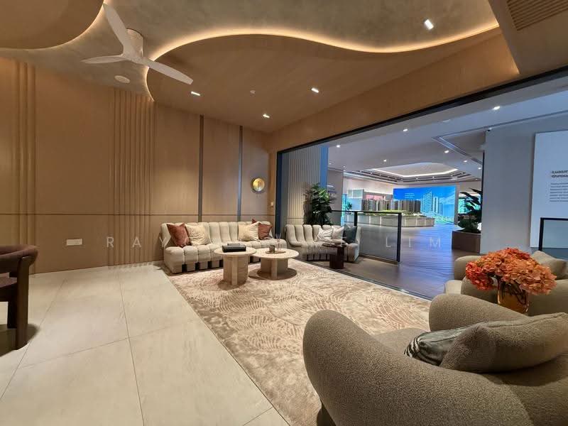 Pinery Residences, Tampines Street 94, Bedok / Upper East Coast, 4 Bedrooms, 1,389 sqft, Condominium For Sale, by Raycher MF Lim, 500271107 - Living Room - PropertyGuru.com.sg