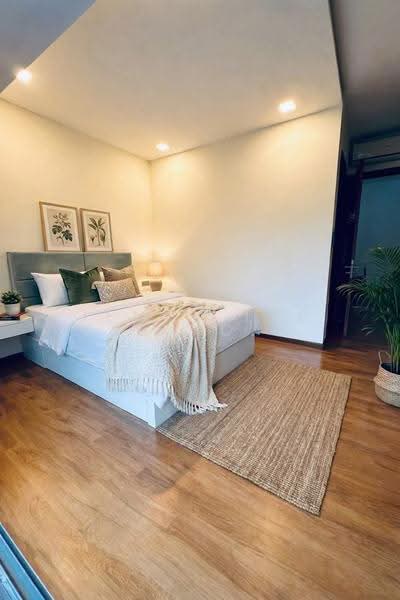 Serangoon Garden Estate, Serangoon Garden Way, Hougang / Punggol / Sengkang, 5 Bedrooms, 4,332 sqft, Semi-Detached House For Rent, by Jenny Lee Siew Chuen, 500271119 - Bedroom - PropertyGuru.com.sg