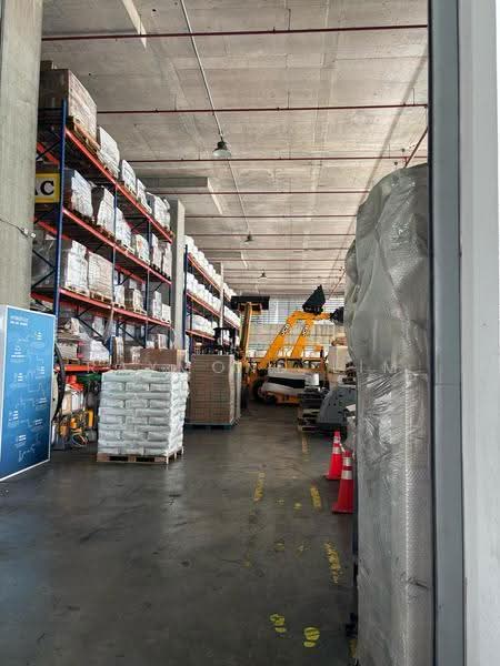 Penjuru | Ground Floor | 6000 sf | 9.8m ceiling | immediate, Boon Lay / Jurong / Tuas, 6,000 sqft, Factory / Workshop (B2) For Rent, by Raymond Lim, 500271129 - Interior - CommercialGuru.com.sg