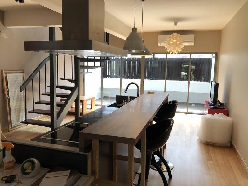 Coronation Shopping Plaza, 587 Bukit Timah Road, Tanglin / Holland / Bukit Timah, 1 Bedroom, 1,098 sqft, Apartment For Rent, by Siow Shuen Chang, 500271135 - Kitchen - PropertyGuru.com.sg
