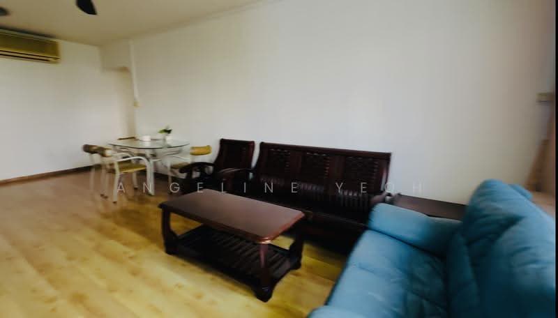 123 Pending Road, 123 Pending Road, Dairy Farm / Bukit Panjang / Choa Chu Kang, 3 Bedrooms, 1,108 sqft, HDB Flat For Rent, by Angeline Yeoh, 500271141 - Living Room - PropertyGuru.com.sg