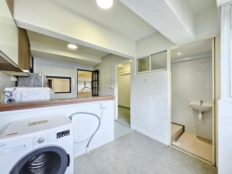 Chancery Court, 36A Dunearn Road, Newton / Novena, 3 Bedrooms, 2,034 sqft, Condominium For Rent, by Lawrence Hong, 500271152 - Kitchen - PropertyGuru.com.sg