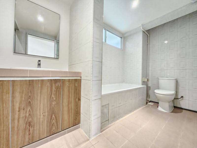 Chancery Court, 36A Dunearn Road, Newton / Novena, 3 Bedrooms, 2,034 sqft, Condominium For Rent, by Lawrence Hong, 500271152 - Bathroom - PropertyGuru.com.sg