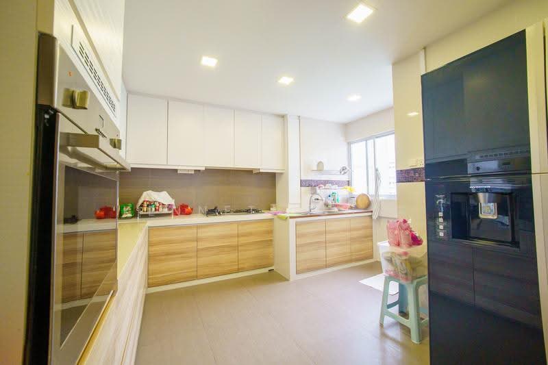 228 Pending Road, 228 Pending Road, Dairy Farm / Bukit Panjang / Choa Chu Kang, 4 Bedrooms, 1,550 sqft, HDB Flat For Sale, by Kenneth Chua, 500271157 - Kitchen - PropertyGuru.com.sg