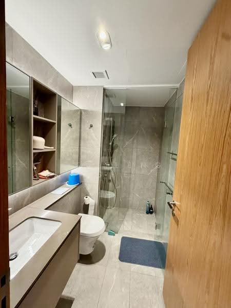 Penrose, 30 Sims Drive, Eunos / Geylang / Paya Lebar, 2 Bedrooms, 700 sqft, Condominium For Sale, by Peh Leng See, 500271162 - PropertyGuru.com.sg