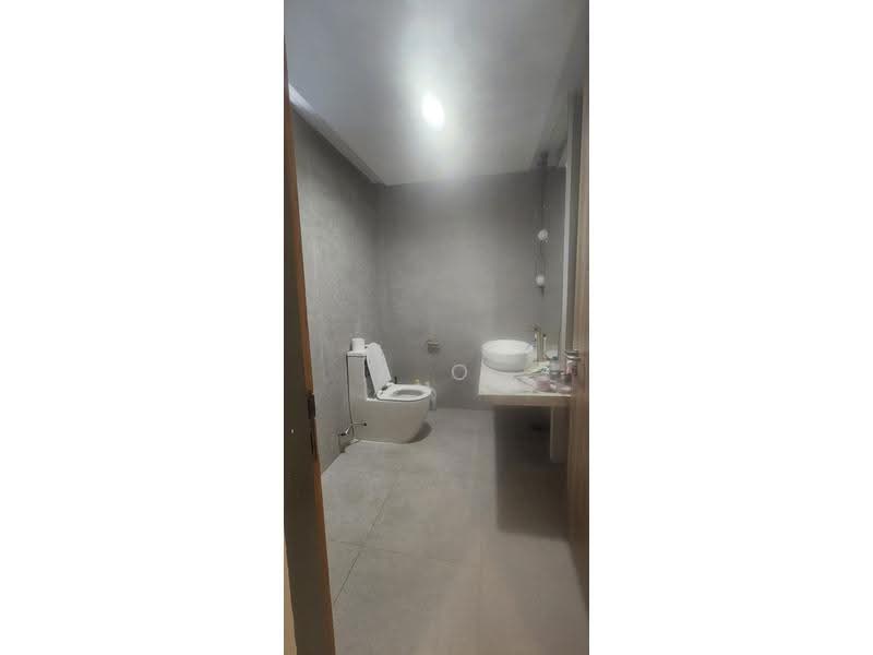 Bizhub 28, 28 Senang Crescent, Eunos / Geylang / Paya Lebar, 1,850 sqft, Light Industrial (B1) For Rent, by A O, 500271170 - Bathroom - CommercialGuru.com.sg