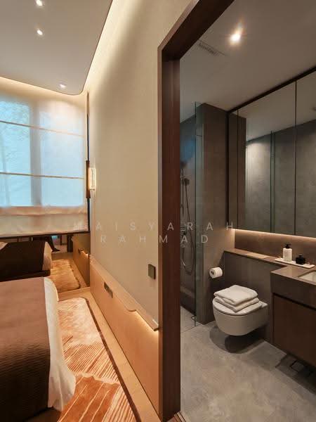 Amberwood at Holland, Tanglin / Holland / Bukit Timah, 4 Bedrooms, 1,227 sqft, Condominium For Sale, by Maisyarah Rahmad, 500271172 - Junior Master Bathroom - PropertyGuru.com.sg