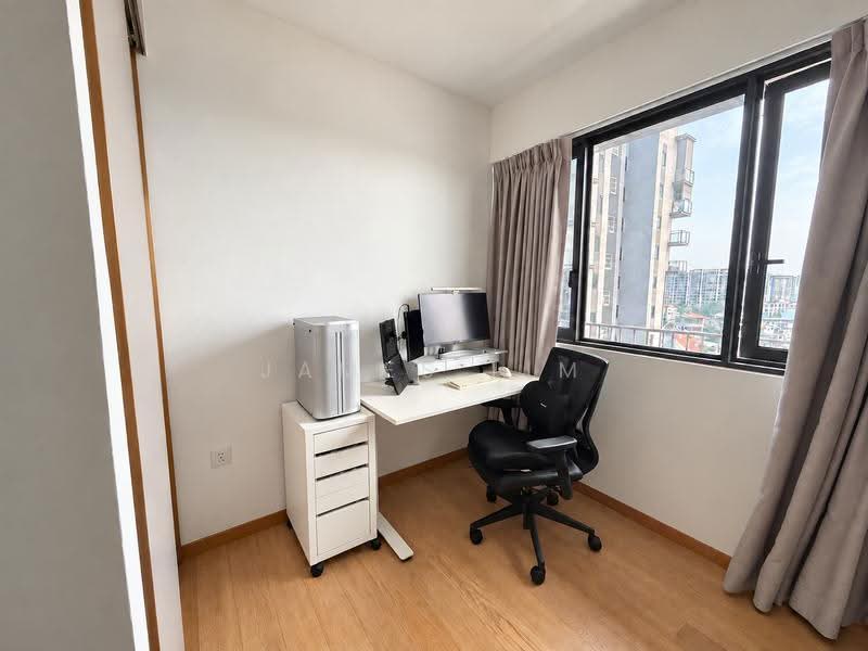 The Florence Residences, 99 Hougang Avenue 2, Hougang / Punggol / Sengkang, 2 Bedrooms, 635 sqft, Condominium For Rent, by James Lim, 500271182 - Study - PropertyGuru.com.sg