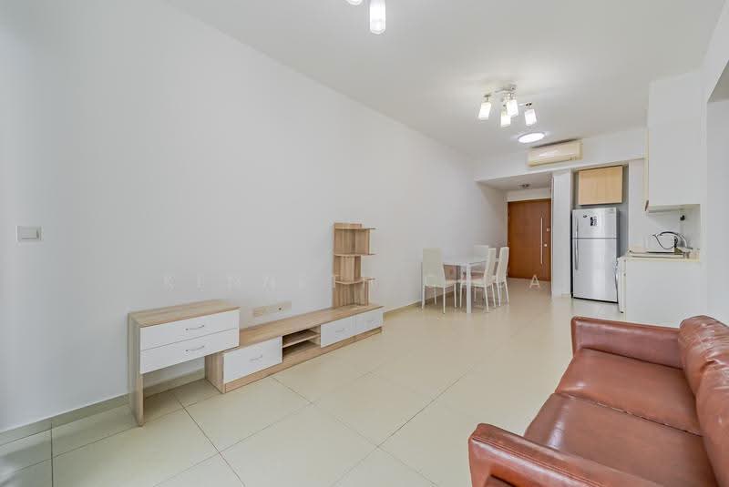The Interweave, 21 Kim Keat Road, Balestier / Toa Payoh, 2 Bedrooms, 764 sqft, Condominium For Sale, by Kenneth Chua, 500271186 - Living Room - PropertyGuru.com.sg