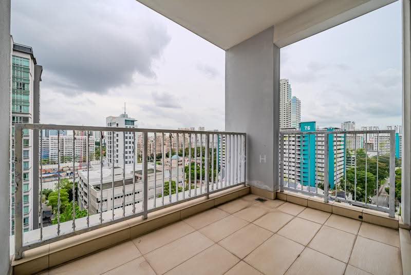 The Interweave, 21 Kim Keat Road, Balestier / Toa Payoh, 2 Bedrooms, 764 sqft, Condominium For Sale, by Kenneth Chua, 500271186 - Balcony - PropertyGuru.com.sg