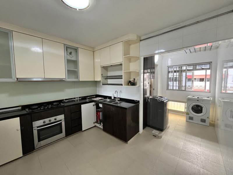 510 Choa Chu Kang Street 51, 510 Choa Chu Kang Street 51, Dairy Farm / Bukit Panjang / Choa Chu Kang, 3 Bedrooms, 1,410 sqft, HDB Flat For Sale, by Cherie Ong, 500271187 - Kitchen - PropertyGuru.com.sg