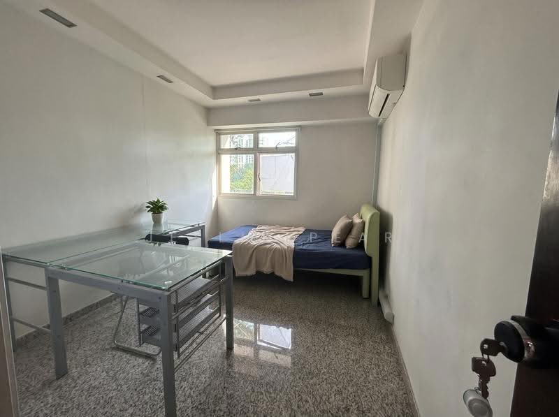 204D Punggol Field, 204D Punggol Field, Hougang / Punggol / Sengkang, 3 Bedrooms, 1,184 sqft, HDB Flat For Sale, by Jeslin Pear, 500271194 - Bedroom - PropertyGuru.com.sg