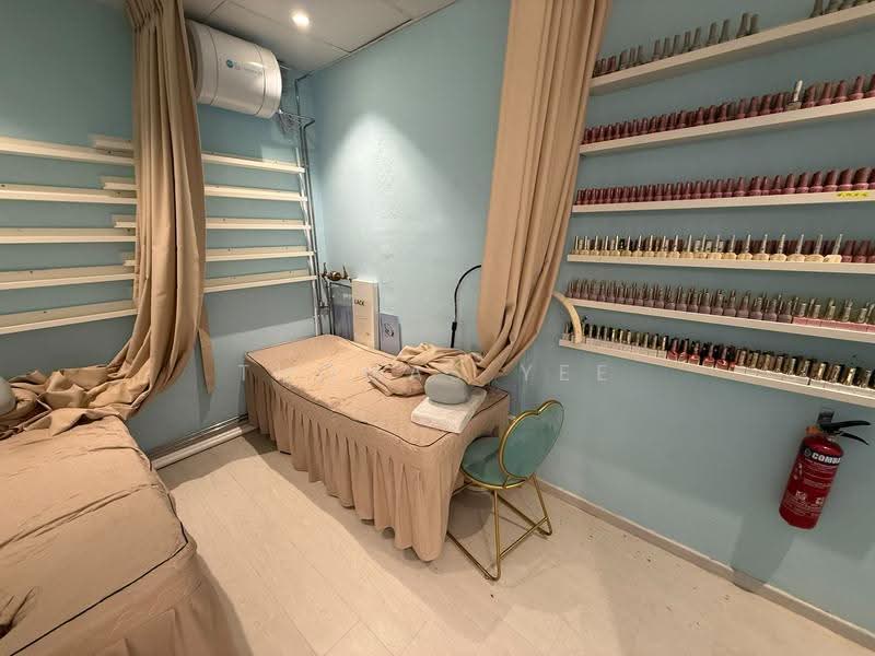 Far East Plaza, 14 Scotts Road, Orchard / River Valley, 312 sqft, Other Retail For Rent, by Thomas Yee, 500271199 - Interior - CommercialGuru.com.sg