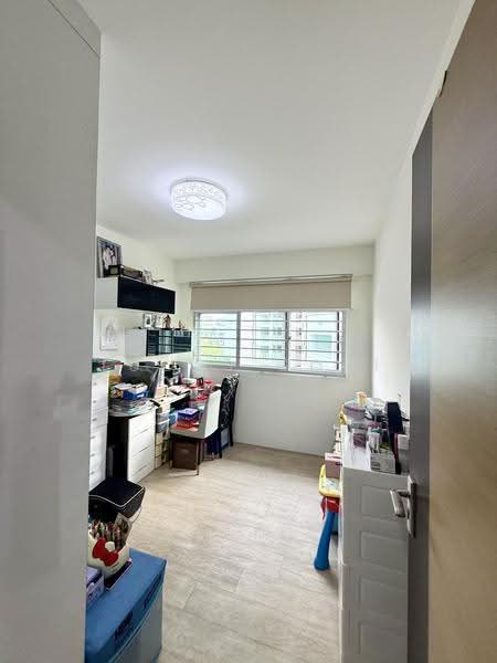890B Tampines Avenue 1, 890B Tampines Avenue 1, Pasir Ris / Tampines, 3 Bedrooms, 1,001 sqft, HDB Flat For Sale, by Lucas Gooi, 500271200 - Study - PropertyGuru.com.sg