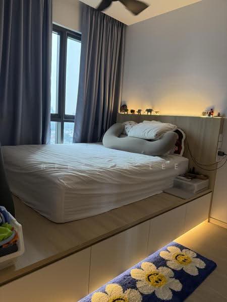 Midwood, 8 Hillview Rise, Dairy Farm / Bukit Panjang / Choa Chu Kang, 2 Bedrooms, 775 sqft, Condominium For Sale, by Rebecca Lee, 500271201 - Bedroom - PropertyGuru.com.sg