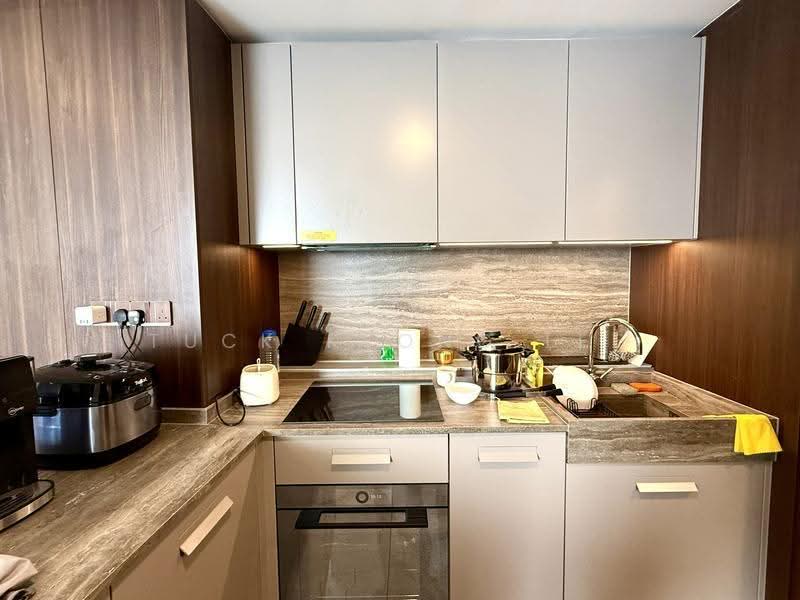 One Pearl Bank, 1 Pearl Bank, Alexandra / Commonwealth, 3 Bedrooms, 1,098 sqft, Condominium For Sale, by Tuck Keong Lee, 500271210 - Kitchen - PropertyGuru.com.sg