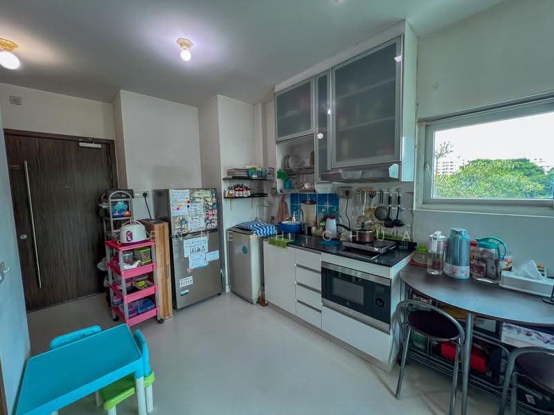 Parc Rosewood, 71 Rosewood Drive, Admiralty / Woodlands, 1 Bedroom, 430 sqft, Condominium For Sale, by Kenneth Chua, 500271212 - Kitchen - PropertyGuru.com.sg
