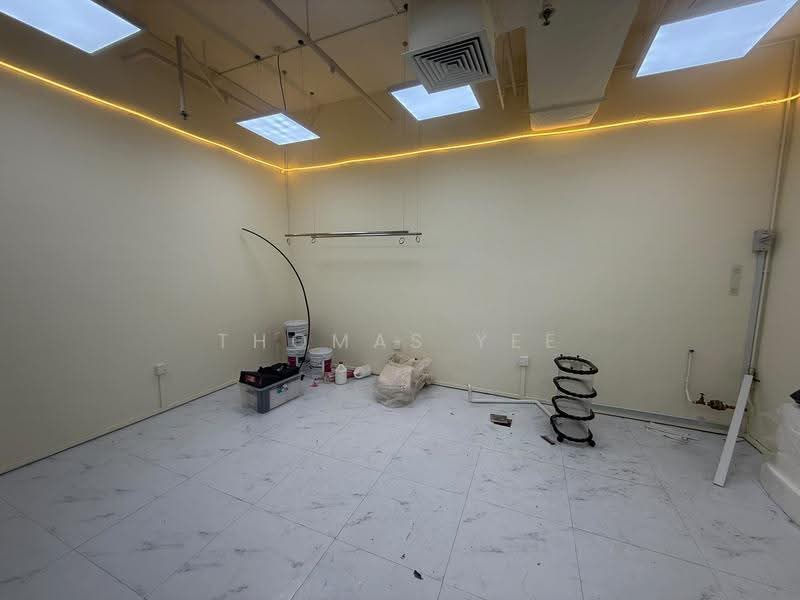 Far East Plaza, 14 Scotts Road, Orchard / River Valley, 226 sqft, Other Retail For Rent, by Thomas Yee, 500271216 - Interior - CommercialGuru.com.sg