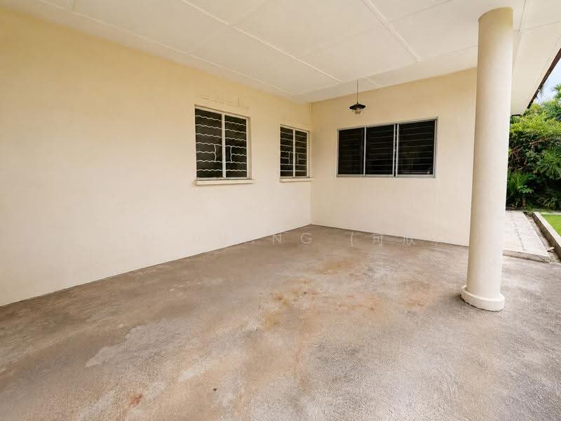 ★ GIANT ★ D10 Freehold Ideal for Rebuild | Walk to Sixth Avenue MRT, Lantana Avenue, Sixth Avenue, Namly Avenue, Tanglin / Holland / Bukit Timah, 4 Bedrooms, 2,800 sqft, Semi-Detached House For Sale, by Lyn Huang (可欣), 500271217 - Exterior - PropertyGuru.com.sg