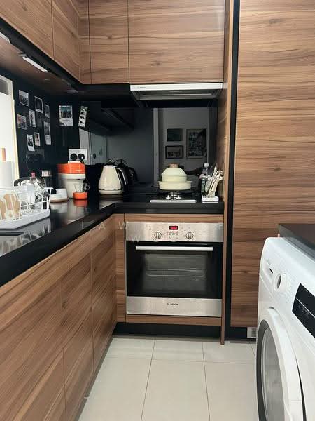 91 Marshall, East Coast / Marine Parade, 2 Bedrooms, 581 sqft, Apartment For Sale, by Lawrence Wee, 500271218 - Kitchen - PropertyGuru.com.sg