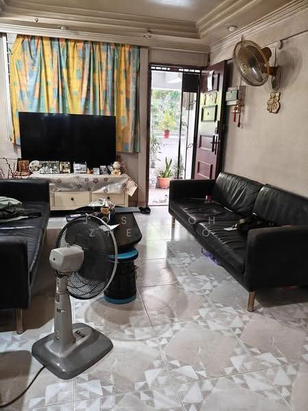 113 Yishun Ring Road, 113 Yishun Ring Road, Sembawang / Yishun, 2 Bedrooms, 689 sqft, HDB Flat For Sale, by Jose Loh Zhenhao, 500271221 - Living Room - PropertyGuru.com.sg