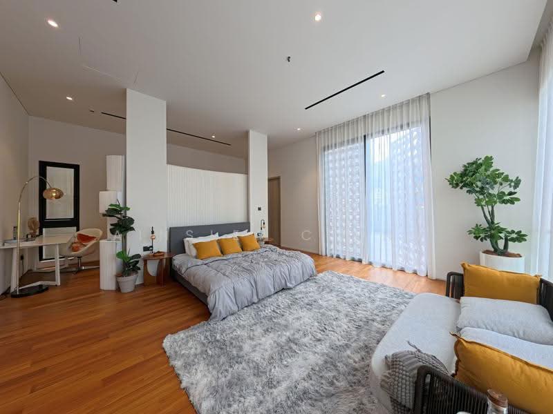 D11 BRAND NEW SEMI D AT HILLCREST, WATTEN ESTATE, BUKIT TIMAH, Watten, Dunearn, Hillcrest, Greenmead, Newton / Novena, 5 Bedrooms, 6,702 sqft, Semi-Detached House For Sale, by Ainsley Chong, 500271226 - PropertyGuru.com.sg